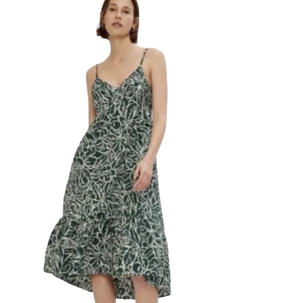 GAP Green & White Midi Floral Dress With Side Pockets in Size Large